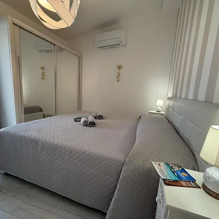 Апартаменты Virgilio's House Тертения